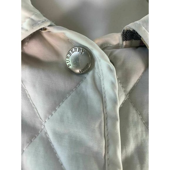 Burberry London Quilted White Jacket - Picture 5 of 8